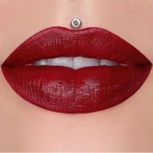 Cut Throat Love- velour liquid lipstick - Jeffree Star